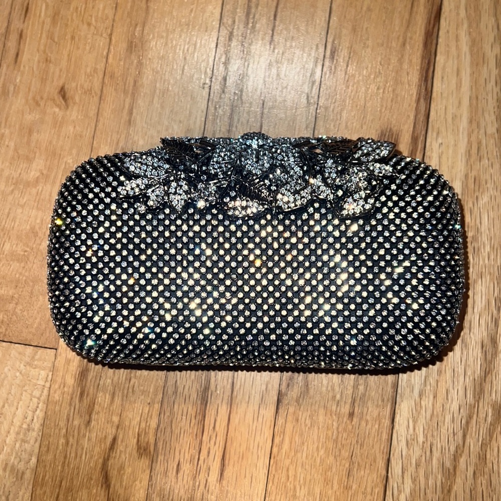 New INC clutch